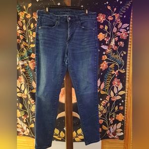 Universal Thread Jean's